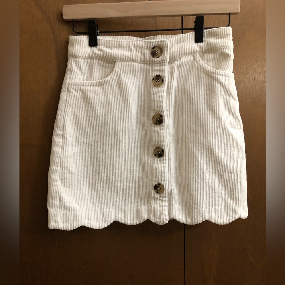 Scalloped corduroy mini skirt